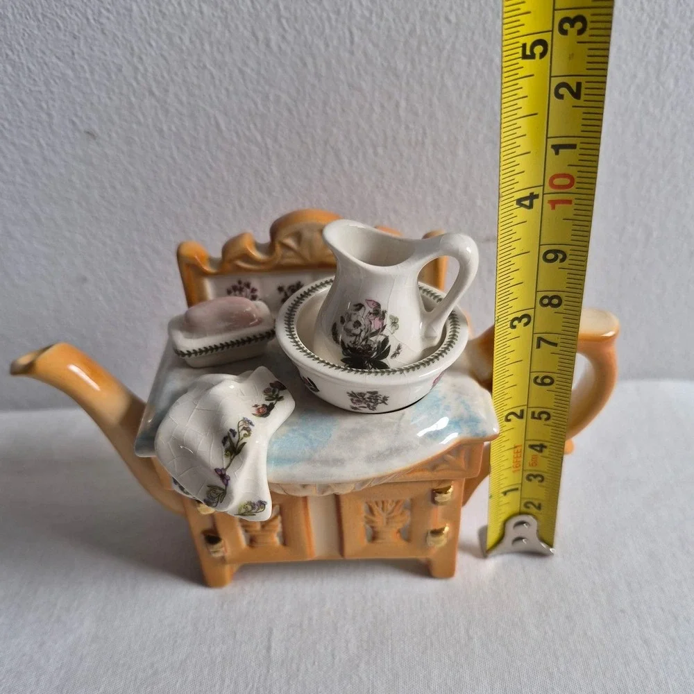Portmeirion Miniature Teapot Washstand Yellow Botanic Garden England